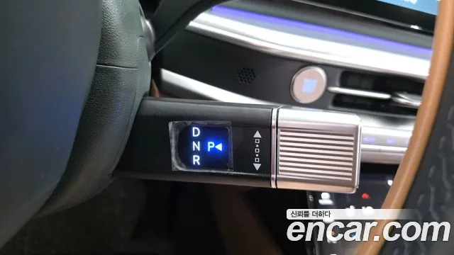 Hyundai Grandeur Grandeur (GN7) 2.5 Бензин 2WD — Фото автомобиля 8