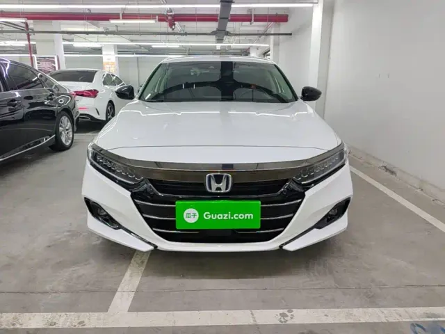 Honda Accord — Фото автомобиля 2