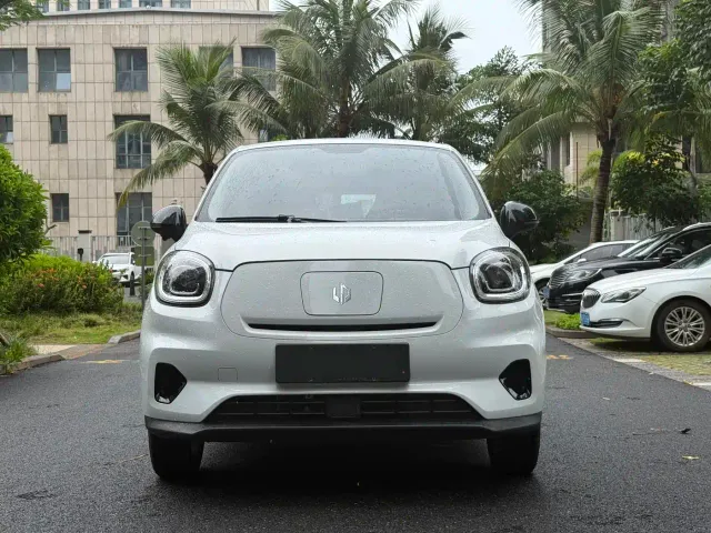 Leapmotor T03 — Фото автомобиля 2