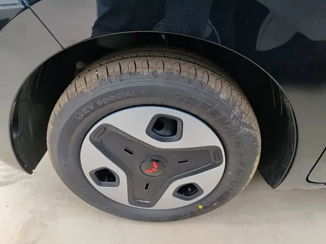 Wuling Zhiguang NEV — Фото автомобиля 22