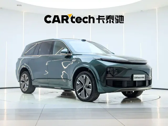 Li Auto L9 — Фото автомобиля 5