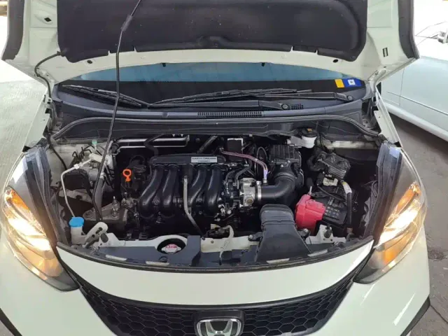 Honda Fit — Фото автомобиля 19