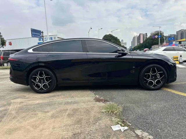 Changan Qiyuan A07 — Фото автомобиля 4