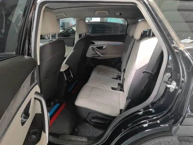 Jetour X70 Plus — Фото автомобиля 16
