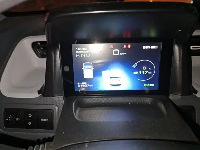 Wuling Hongguang Mini EV — Фото автомобиля 4