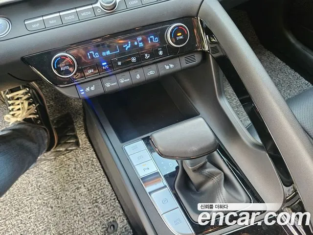 Hyundai Avante — Фото автомобиля 18