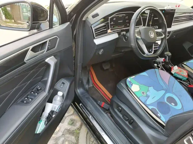 Volkswagen Tiguan L — Фото автомобиля 15