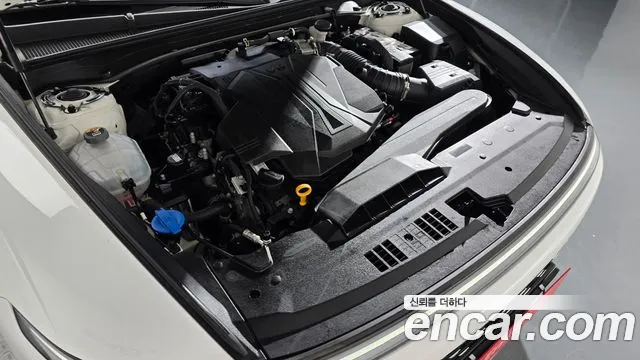 Hyundai Grandeur GN7 — Фото автомобиля 9