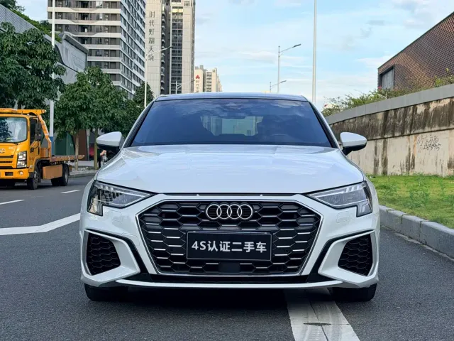 Audi A3 — Фото автомобиля 3