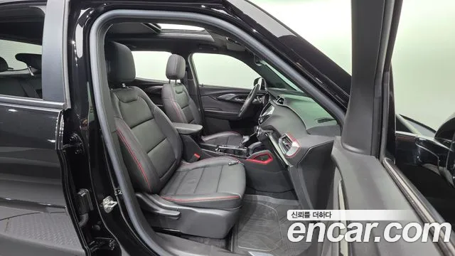 ChevroletGMDaewoo Trailblazer Trailblazer 1.3 турбо 4WD — Фото автомобиля 9