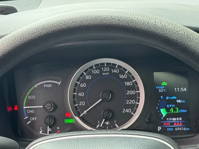 Toyota Corolla 2021 Hybrid 1.8L E-CVT Elite Edition — Фото автомобиля 16