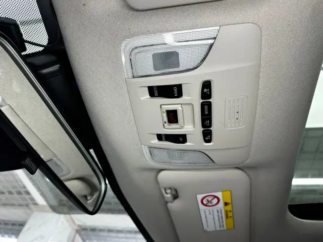 Toyota Corolla — Фото автомобиля 14