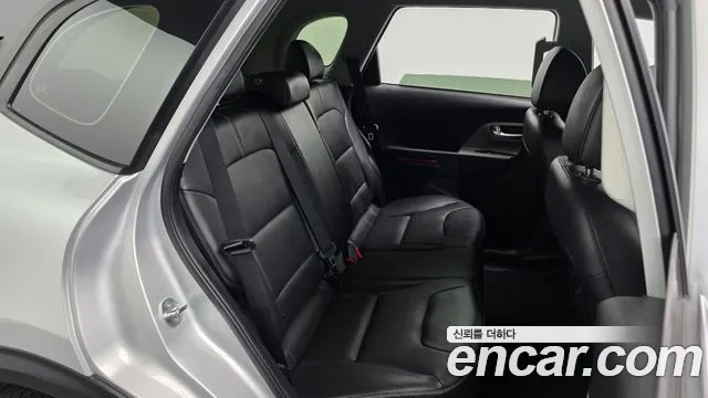 Kia Niro Niro Plus Air — Фото автомобиля 11