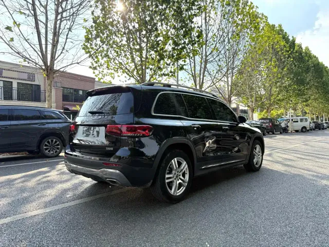 Mercedes-Benz GLB-Class — Фото автомобиля 16
