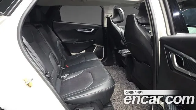 Kia EV6 — Фото автомобиля 12