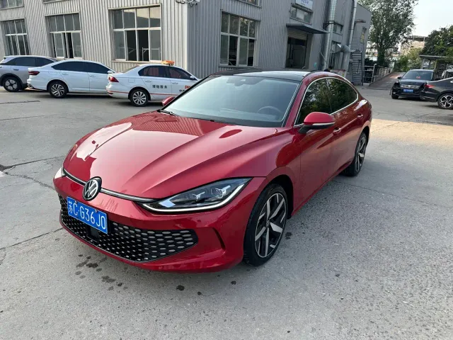Фотография автомобиля — Volkswagen Lamando