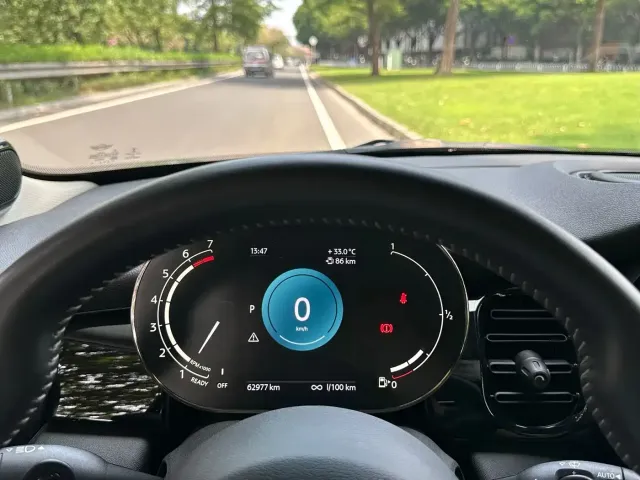 MINI MINI 2022 2.0T COOPER S Artist — Фото автомобиля 24