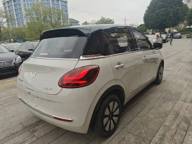 Wuling Bingo — Фото автомобиля 6