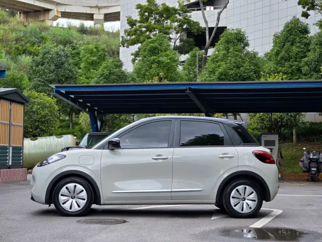 Wuling Bingo — Фото автомобиля 4