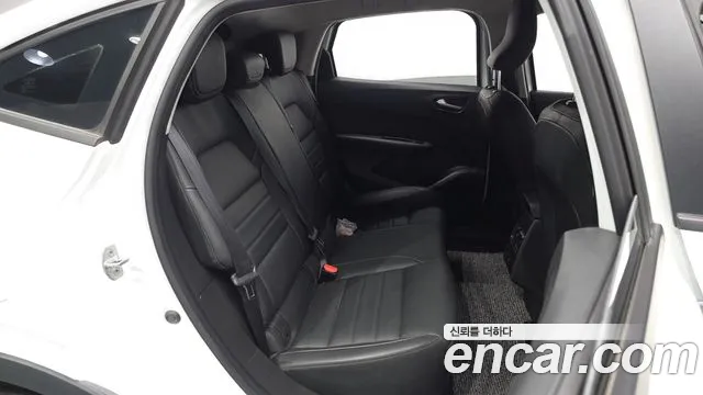 Renault-KoreaSamsung XM3 — Фото автомобиля 11