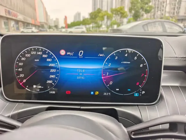 Mercedes-Benz C-Class — Фото автомобиля 12
