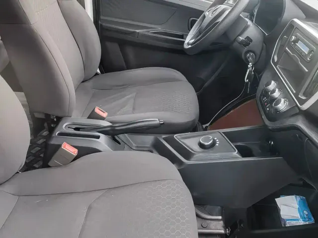 Changan Ruixing EM60 — Фото автомобиля 15