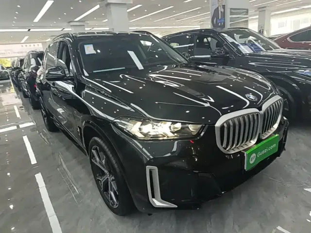 BMW X5 — Фото автомобиля 3