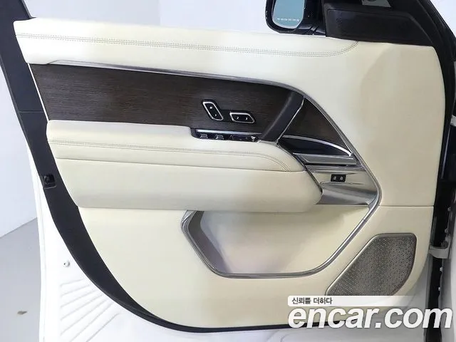 Land Rover Range Rover — Фото автомобиля 10