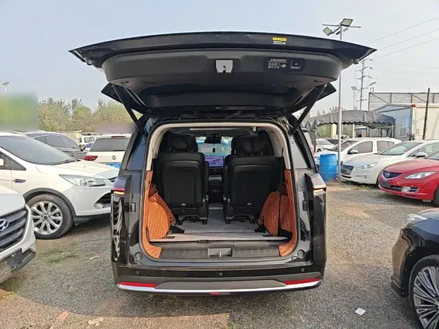GAC Trumpchi Trumpchi E8 NEV 2024 Model 150km MAX+ — Фото автомобиля 18
