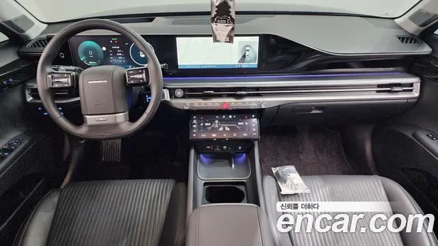 Hyundai Grandeur GN7 — Фото автомобиля 7