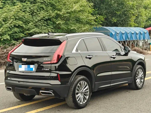 Cadillac XT4 — Фото автомобиля 15
