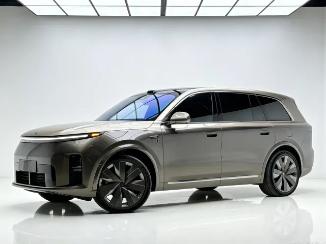 Фотография автомобиля — Li Auto L9
