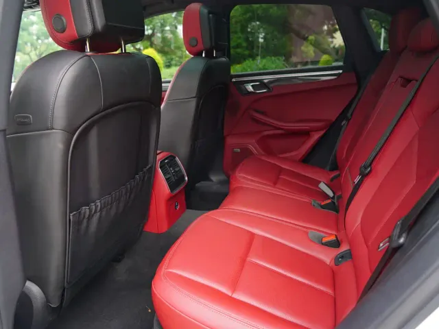 Porsche Macan — Фото автомобиля 7