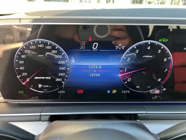 Mercedes-Benz GLE-Class AMG — Фото автомобиля 19