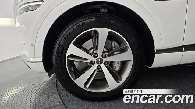 Genesis GV80 2.5T Бензин AWD — Фото автомобиля 4