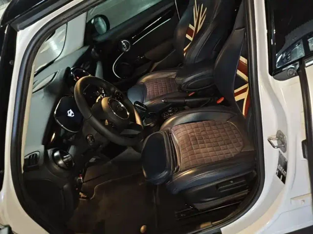 MINI Hatch — Фото автомобиля 14