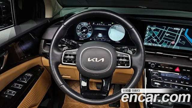 Kia Carnival Generation 4 — Фото автомобиля 13
