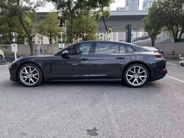 Porsche Panamera — Фото автомобиля 13
