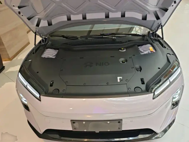 Nio ET5 — Фото автомобиля 19