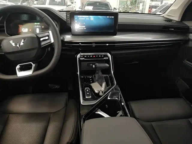 Wuling Asta — Фото автомобиля 13