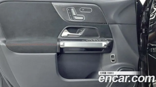 Mercedes-Benz GLB-Class — Фото автомобиля 15