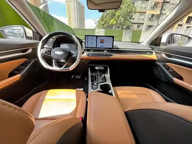 Geely Emgrand — Фото автомобиля 6