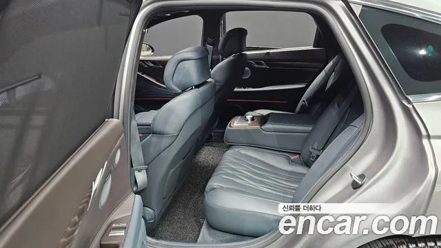 Genesis G80 Бензин 2.5 турбо AWD — Фото автомобиля 12