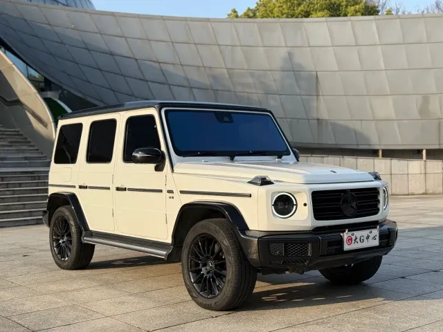 Mercedes-Benz G-Class — Фото автомобиля 2