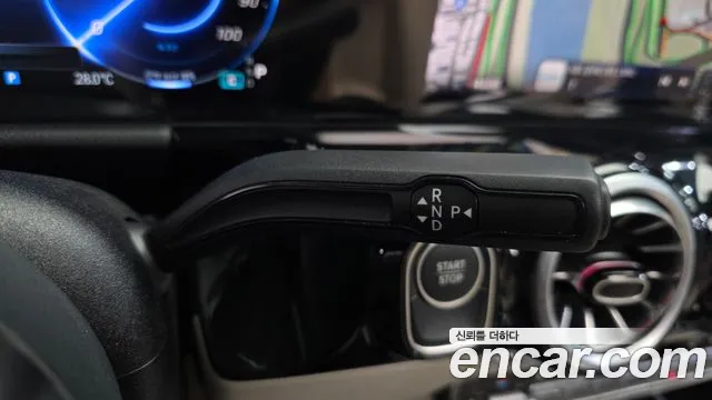 Mercedes-Benz EQA H243 — Фото автомобиля 9
