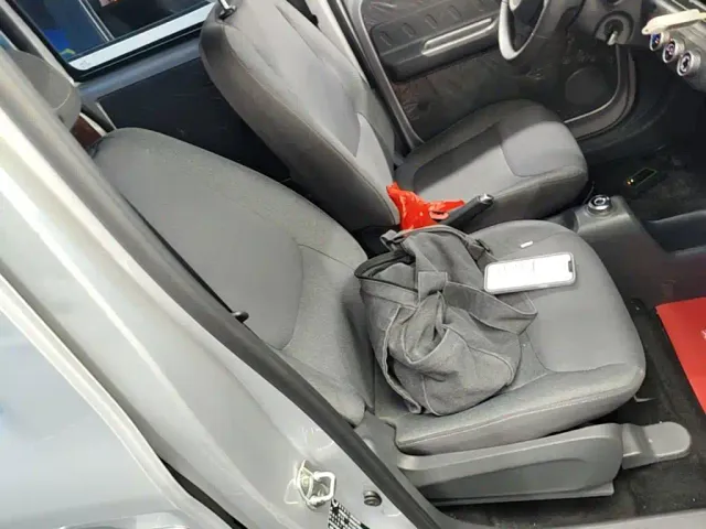 Wuling Motors Wuling Zhiguang NEV 2025 Standard Version — Фото автомобиля 24