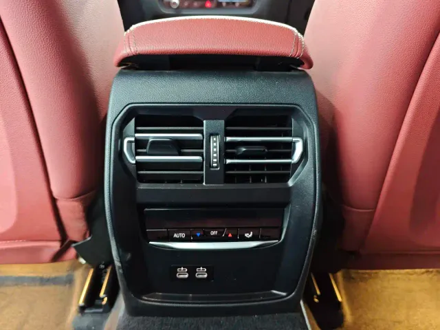 BMW 3 Series — Фото автомобиля 15