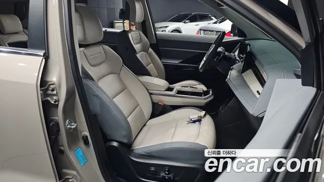 KGM Torres EVX — Фото автомобиля 16