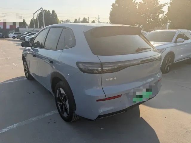 Geely Galaxy E5 — Фото автомобиля 11