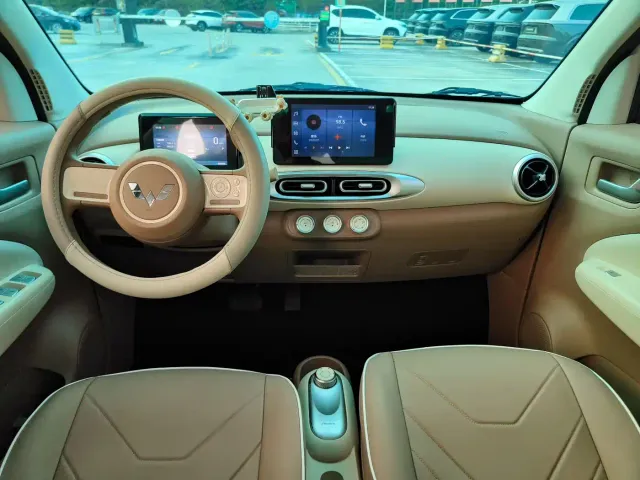Wuling Hongguang Mini EV — Фото автомобиля 7